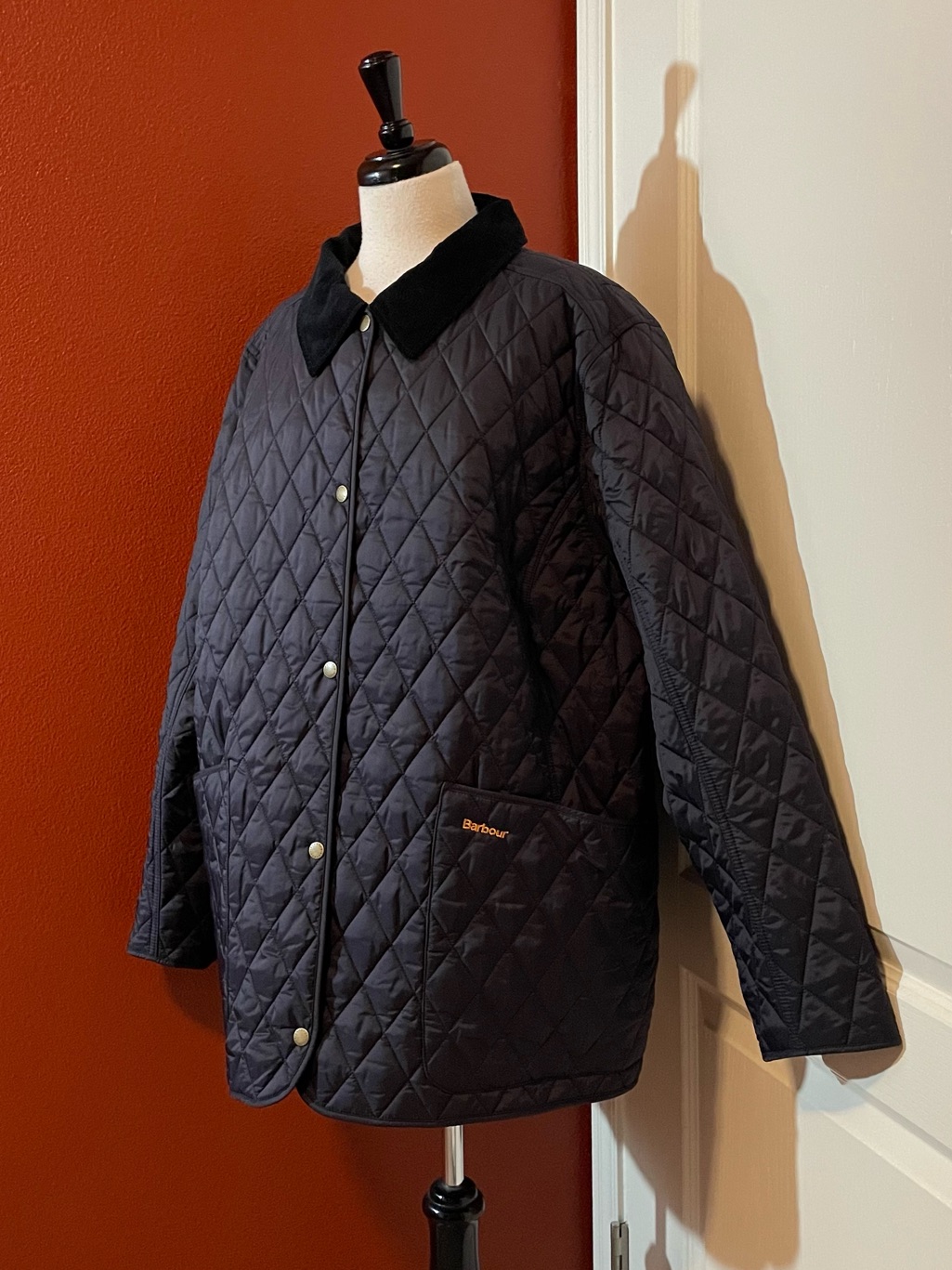 Barbour Women’s Annandale Navy Quilted Corduroy Collar Snap Close Hunting Jacket